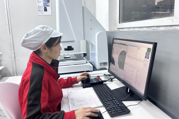 Production Mold Improvement Case: Helping a German Automotive Customer Enhance Quality and Production Capacity